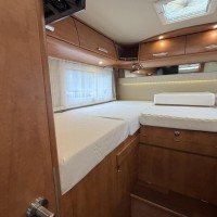 Carthago Chic C-Line T 4.9 Automaat Enkele Bedden 2X Airco Zonnepanelen Foto #2