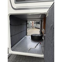 Carthago Chic C-Line T 4.9 Automaat Enkele Bedden 2X Airco Zonnepanelen Foto #9