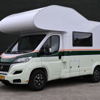 Dethleffs Trend A 5887 Stapelbed Hefbed Fietsendrager Foto #1