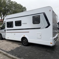Weinsberg 650MF IC-Line Edition 9T-Automaat Fransbed Hefbed Levelsysteem Foto #26