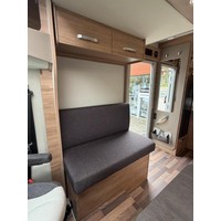 Weinsberg 650MF IC-Line Edition 9T-Automaat Fransbed Hefbed Levelsysteem Foto #33