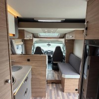 Weinsberg 650MF IC-Line Edition 9T-Automaat Fransbed Hefbed Levelsysteem Foto #1
