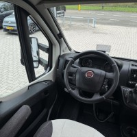 Weinsberg 650MF IC-Line Edition 9T-Automaat Fransbed Hefbed Levelsysteem Foto #15