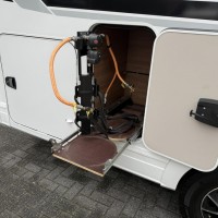 Weinsberg 650MF IC-Line Edition 9T-Automaat Fransbed Hefbed Levelsysteem Foto #20