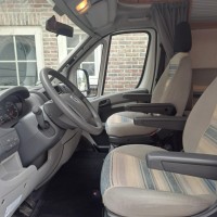 Adria Coral S 660 SL uit 2007 Foto #3
