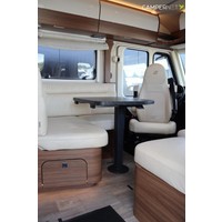 Hymer BMC-I 680 177pk Automaat | Alde verwarming | Kasten i.p.v. Hefbed | Lengtebedden | Omvormer | Dak airco | SLC Chassis | GFK Dak| Buitendouche | Zonnepanelen | Gescheiden douche | Bearlock | Foto #47