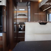 Hymer BMC-I 680 177pk Automaat | Alde verwarming | Kasten i.p.v. Hefbed | Lengtebedden | Omvormer | Dak airco | SLC Chassis | GFK Dak| Buitendouche | Zonnepanelen | Gescheiden douche | Bearlock | Foto #50