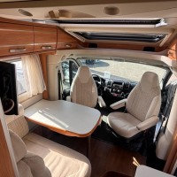 Hymer EXSIS-T 414 compact 595 cm en toch veel ruimte Foto #32