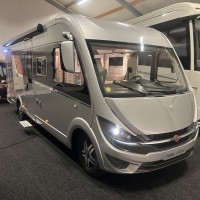 Burstner campers Ixeo I727 uit 2019 Foto #1