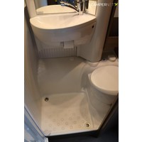 Carado V337 140pk | Dak airco | Lengtebedden | Lithium | Luifel | Compact | Fietsendrager | Multimediasysteem | LED TV | Luifel | Foto #18