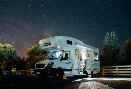 Hoe weet je of een gebruikte camper goed is onderhouden?