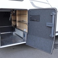 Hymer BMC-I 600 White Line 170pk Automaat | Alde verwarming | Truma dak airco | Lengtebedden | SLC chassis | Hefbed | Luifel | Fietsenhouder | Centrale deurvergrendeling opbouw | 5 slaapplaatsen | Foto #37