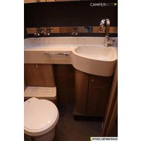 Carthago C-Tourer I 150 QB 170pk Automaat | Zo goed als nieuw | Queensbed | Gescheiden douche | Dubbele bodem | Hefbed | Luxe | LED koplampen | Foto #25
