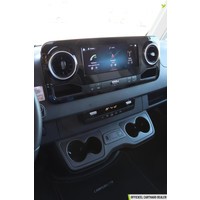 Carthago C-Tourer I 150 QB 170pk Automaat | Zo goed als nieuw | Queensbed | Gescheiden douche | Dubbele bodem | Hefbed | Luxe | LED koplampen | Foto #33