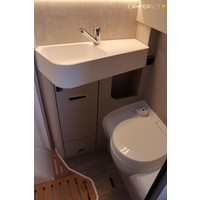 Hymer Exsis T580 140pk Automaat | Xperience edition | Smal model | Lengtebedden | Zonnepanelen | XL Bed | Cystal zilver | Luifel | Buitendouche | LED Koplampen | Zened multimediasysteem | Foto #27