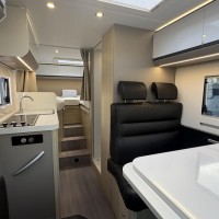 Adria Compact SL Supreme 9T-Automaat 180PK Enkele Bedden Leer Luifel Foto #36