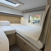 Adria Compact SL Supreme 9T-Automaat 180PK Enkele Bedden Leer Luifel Foto #3