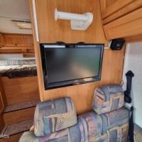 Hymer B 644 G – Dwarsbed – Dakairco – Grote Garage - hefbed Foto #20