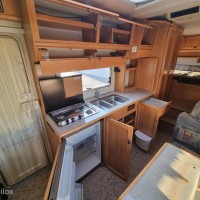 Hymer B 644 G – Dwarsbed – Dakairco – Grote Garage - hefbed Foto #22