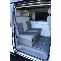 Volkswagen CALIFORNIA 140pk Automaat | Luifel | Fietsendrager | DSG Automaat | Hefdak | Bearlock | Parkeersensoren | Stoelverwarming | Pioneer multimediasysteem | Achteruitrijcamera | Foto #29
