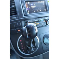 Volkswagen CALIFORNIA 140pk Automaat | Luifel | Fietsendrager | DSG Automaat | Hefdak | Bearlock | Parkeersensoren | Stoelverwarming | Pioneer multimediasysteem | Achteruitrijcamera | Foto #1
