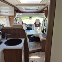 LMC campers Cruiser T722 sportline met queensbed uit 2017 Foto #7