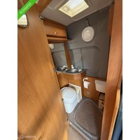 Dethleffs Globecar KW 009 – compacte buscamper met vast bed Foto #14