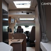 Carado T328 140pk Automaat | Lengtebedden | 5 Zitplaatsen | Pro + Pakket | Hefbed | Fiat 10'' Multimediasysteem | Nieuw model | Achteruitrijcamera | Luifel | Nieuw uit voorraad leverbaar | Foto #1