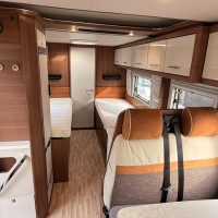 Lmc H747 Enkele bedden en een hefbed , bearlock, camera Foto #23