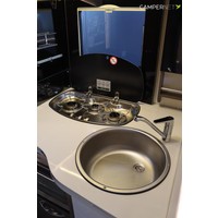 Mc louis MC4 865 140pk Automaat | Levelsysteem | 5 Zitplaatsen | Dak airco | Hefbed | Luifel | Construct slot | Zonnepaneel | Fietsendrager | Oven | LED TV | Foto #48