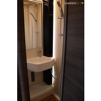 Mc louis MC4 865 140pk Automaat | Levelsysteem | 5 Zitplaatsen | Dak airco | Hefbed | Luifel | Construct slot | Zonnepaneel | Fietsendrager | Oven | LED TV | Foto #6