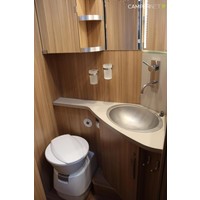 Knaus Sun Ti 700 MEG 140pk Automaat | Omvormer | Lengtebedden | Gescheiden douche | Bearlock | Maxxfan | Dubbele bodem | SOG toiletventilatie | Luifel | Zonnepaneel | Oven | Foto #7