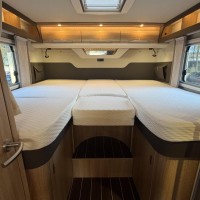 Knaus 700 MEG Sky Ti 8T-Automaat Enkele Bedden 2X Airco Trekhaak Foto #3