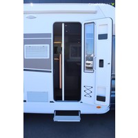 Carado T447 Edition 26 165pk Automaat | Lengtebedden | Luifel | Hefbed | Gescheiden douche | Fietsendrager | 12'' Ford multimediasysteem | Parkeersensoren | Foto #5