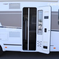 Carado I447 140pk Automaat | Lengtebedden 215cm ! | Hefbed | Pro + pakket | Fiat 10&amp;#039;&amp;#039; multimediasysteem | Oven | Achteruitrijcamera | Nieuw uit voorraad leverbaar | Gescheiden douche | Foto #3