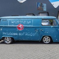 Volkswagen T2b Panelvan Westfalia met camperinterieur Foto #23