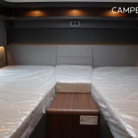 Hymer BMC-I 680 170pk Automaat | Facelift! | Hefbed | Alde | Lithium | Lengtebedden | Stoelverwarming | Gescheiden douche | SLC Chassis | Buitendouche | LED Koplampen | Omvormer | Luifel | Crystal silver metallic | LED Smart TV | Foto #1