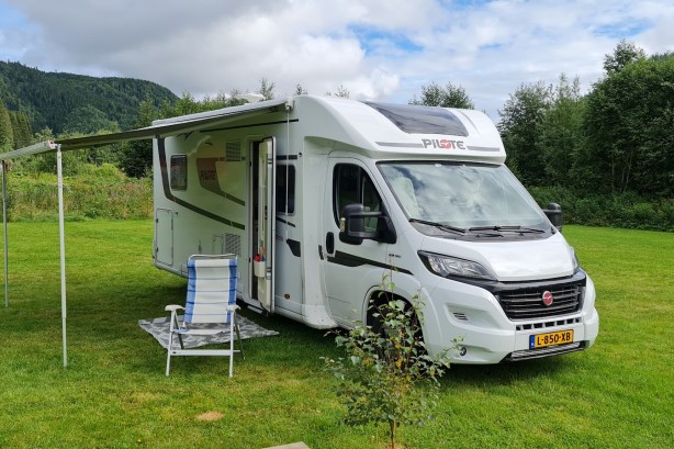Tweedehands Pilote campers camper kopen