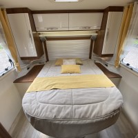 Pilote campers P746C uit 2019 Foto #3