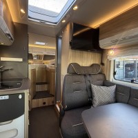 Hymer ML-T 570 60 Edition Automaat Enkele Bedden Luifel Grote Garage Foto #42