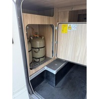 Hymer ML-T 570 60 Edition Automaat Enkele Bedden Luifel Grote Garage Foto #16