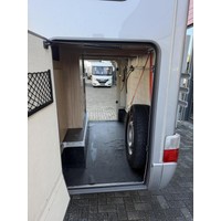 Hymer ML-T 570 60 Edition Automaat Enkele Bedden Luifel Grote Garage Foto #21