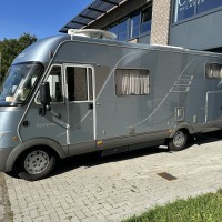Hymer B 674 uit 2006 Foto #1