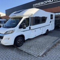 Adria Coral S 670SC Queensbed Luifel Luchtvering Vlakke Vloer Foto #8