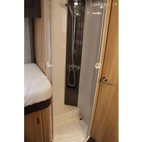 Knaus Sky Ti 700 MEG 140pk 2.3 Multijet | Levelsysteem | Dakairco | Lengtebedden | Luifel | Zonnepaneel | Gescheiden douche | Bearlock | Eton geluidsinstallatie | Head up display | LED TV | Pioneer multimediasysteem | Foto #5