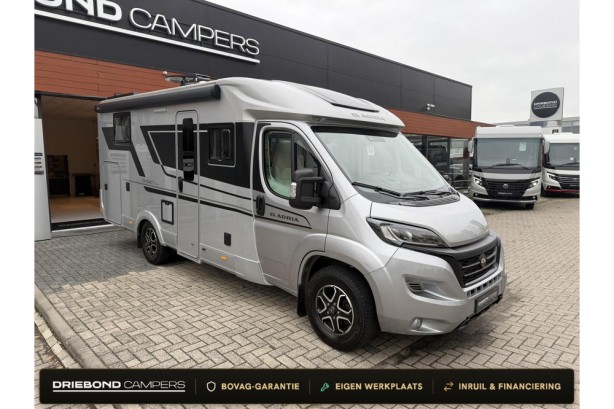 Tweedehands Adria campers camper kopen