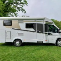 Carado T337  met airco, navi en solar! Foto #9