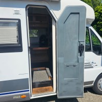 Hymer Tramp T654 2.5 TDI 2 persoons. Foto #8