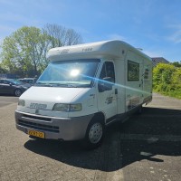 Hymer Tramp T654 2.5 TDI 2 persoons. Foto #9