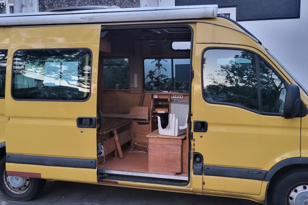 Leuke opknap camper bus